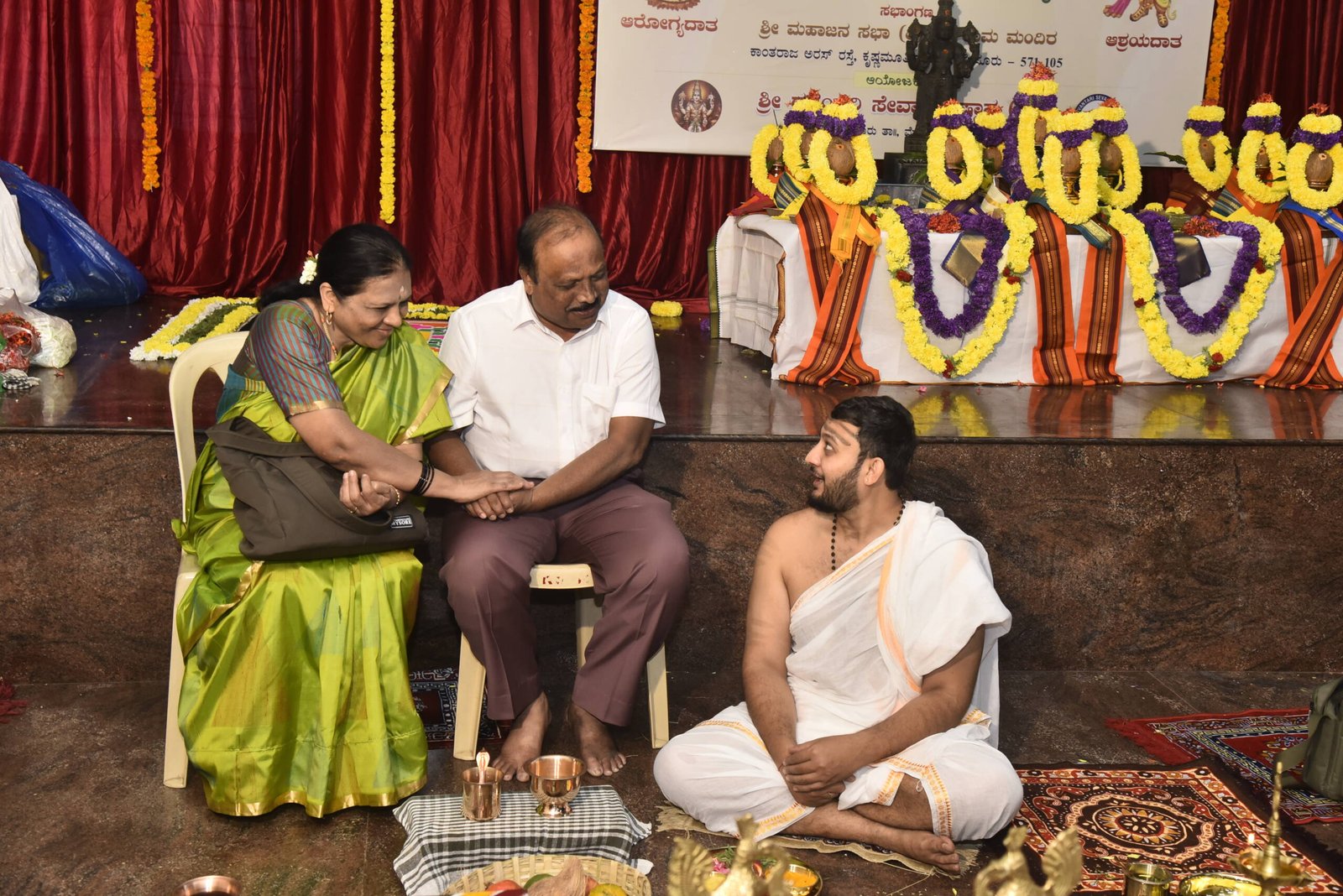 New Meena Studio_Ph NO:9448241507