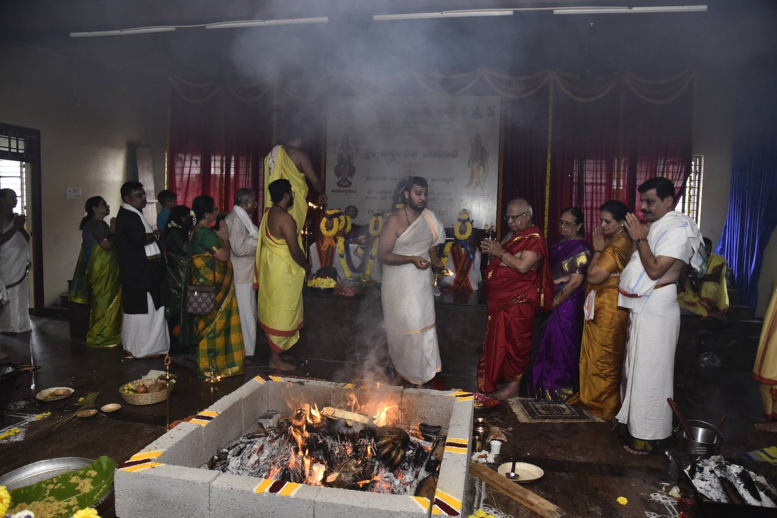 New Meena Studio_Ph NO:9448241507